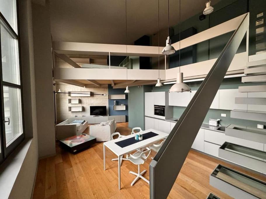 Апартаменти Casa Hollywood Centro, Mole Antonelliana Турин Екстер'єр фото
